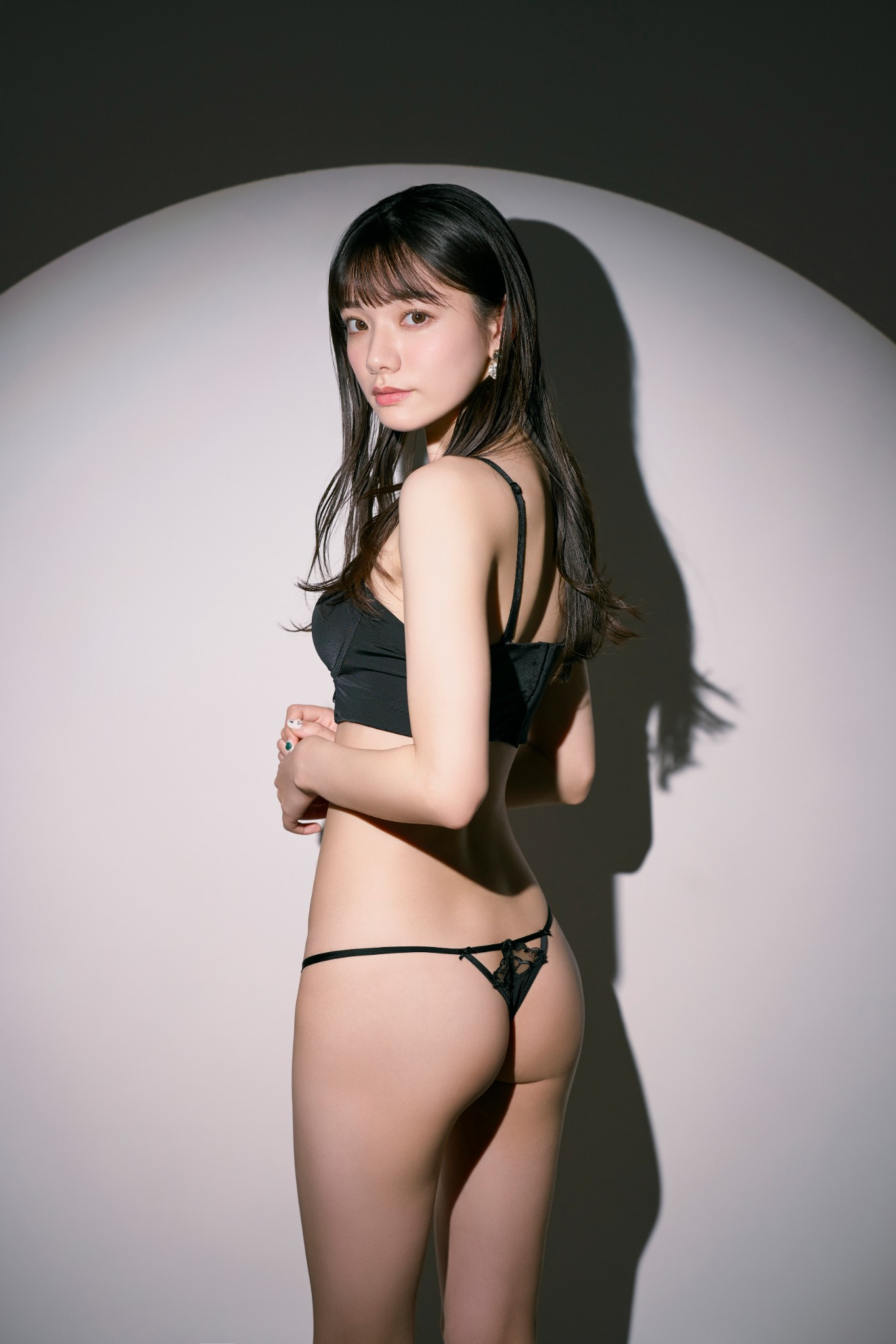 「那个人」复活了！曾经和她打笔战的宫下玲奈回应是？ 番号